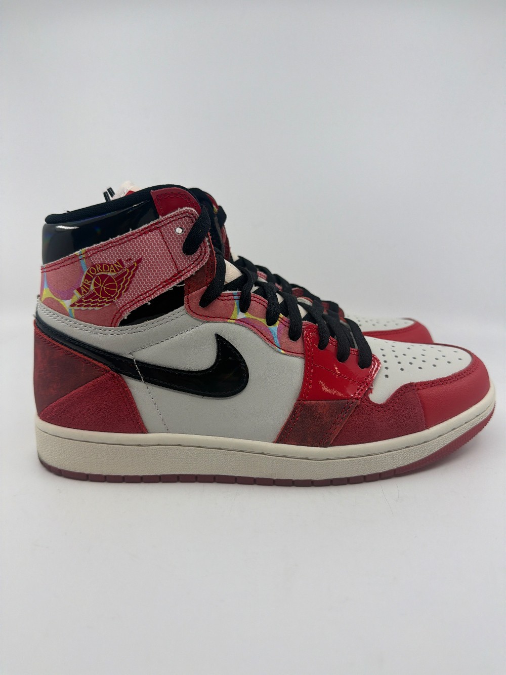 *USED* AJ 1 - SPIDERMAN ACROSS THE SPIDERVERSE
