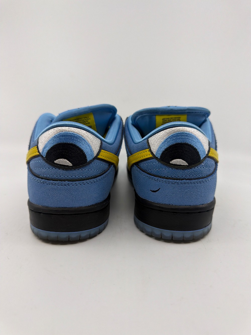 *USED* NIKE SB DUNK LOW - THE POWERPUFF GIRLS BUBBLES