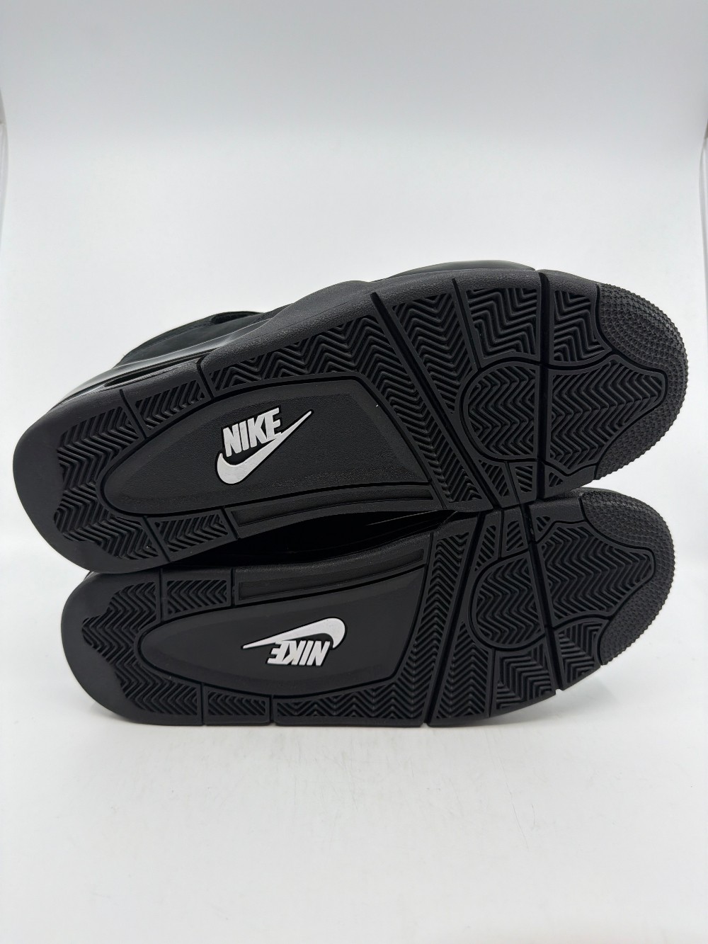 *VNDS* AJ 4 - BLACK CAT (2025)