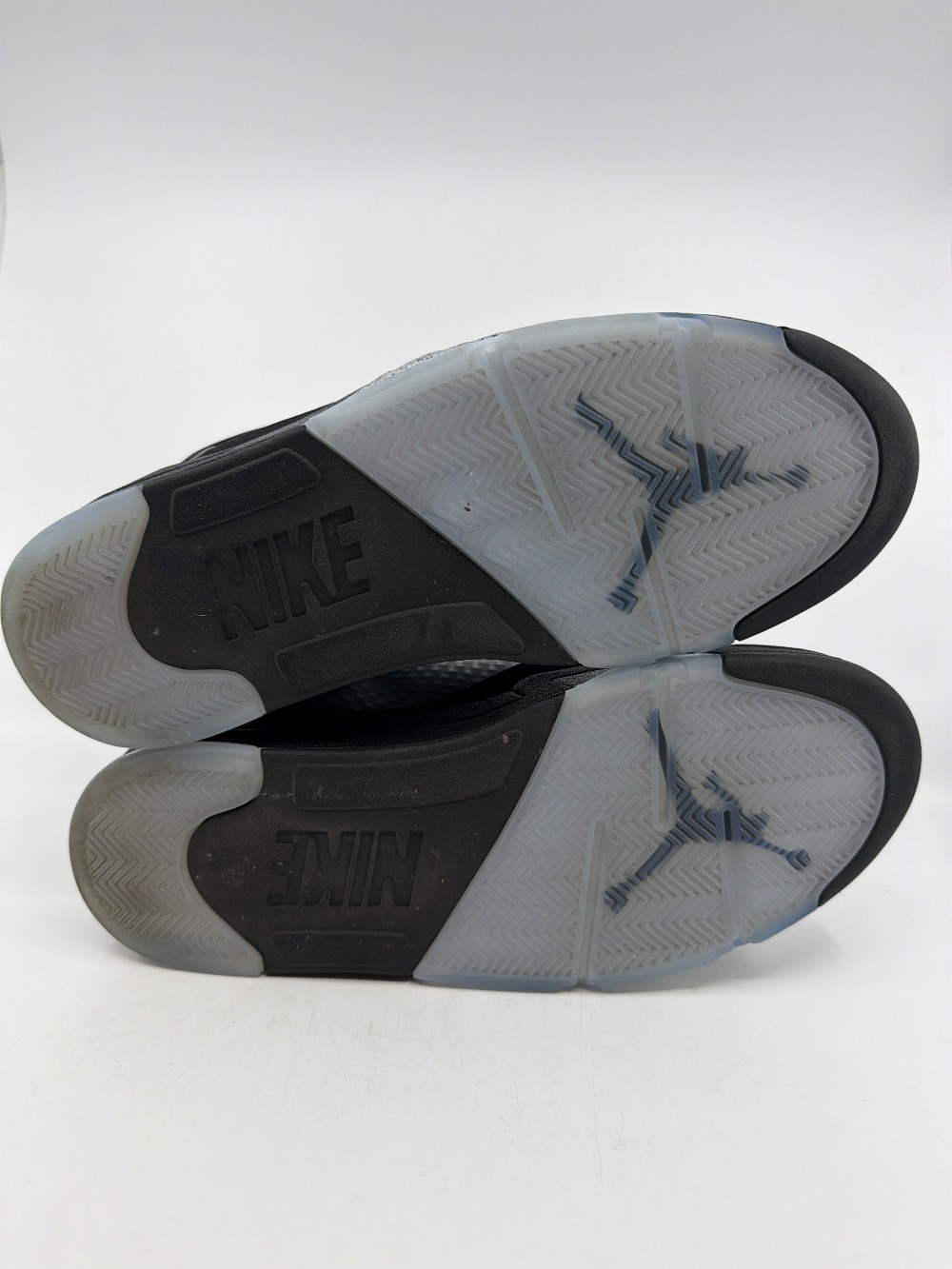*VNDS* AJ 5 - BLACK METALLIC REIMAGINED