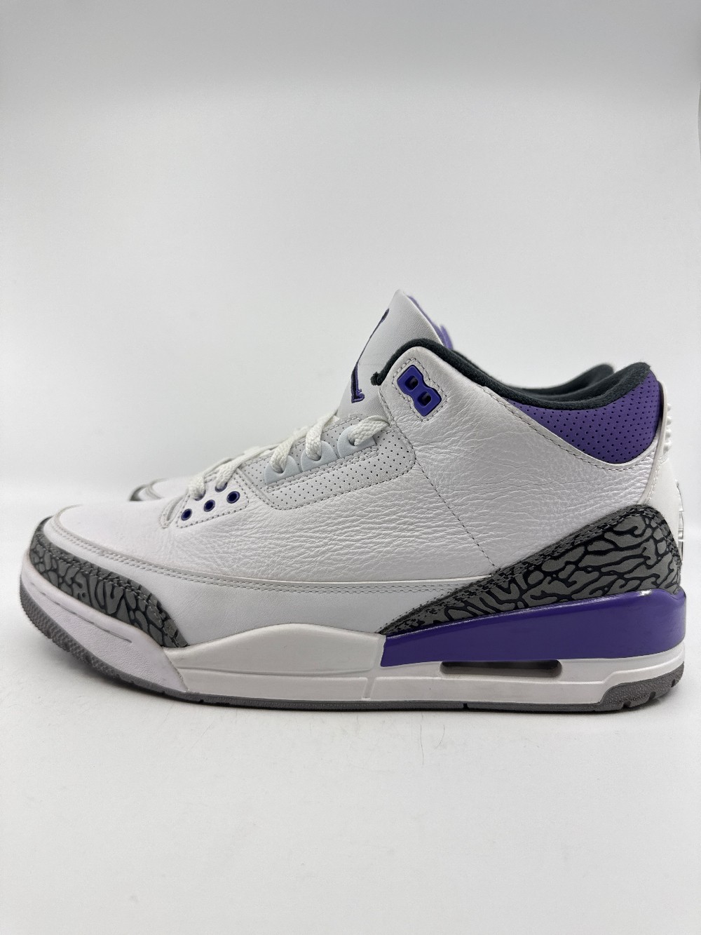 *USED/NO BOX* AJ 3 - DARK IRIS