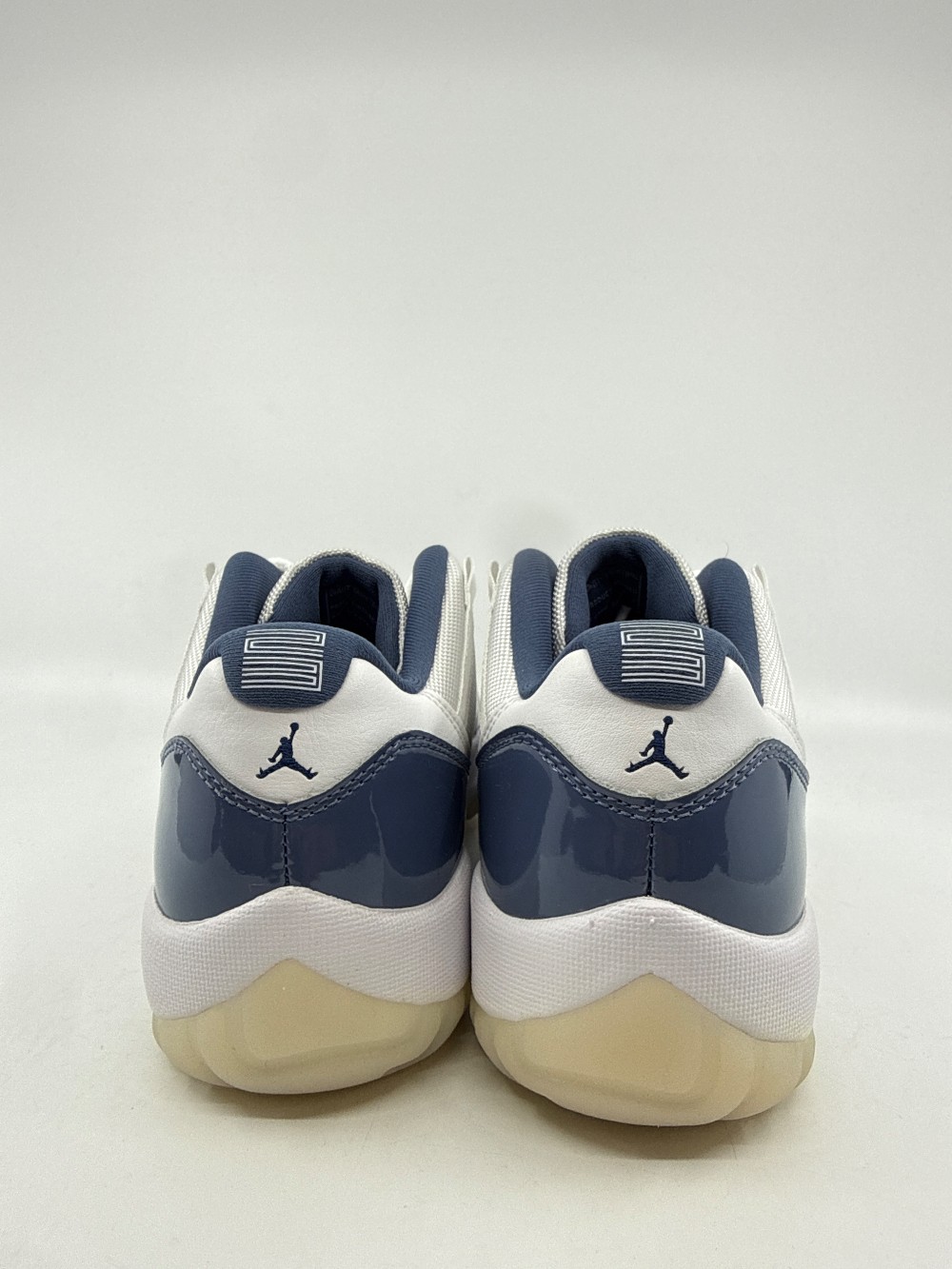 *VNDS* AJ 11 LOW - DIFFUSED BLUE