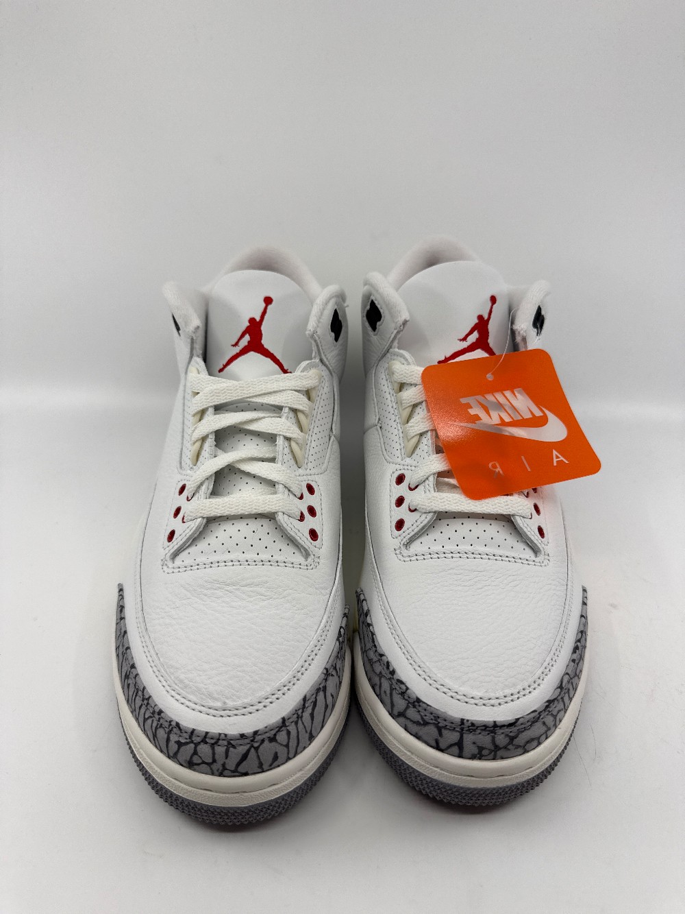 AJ 3 - WHITE CEMENT REIMAGINED