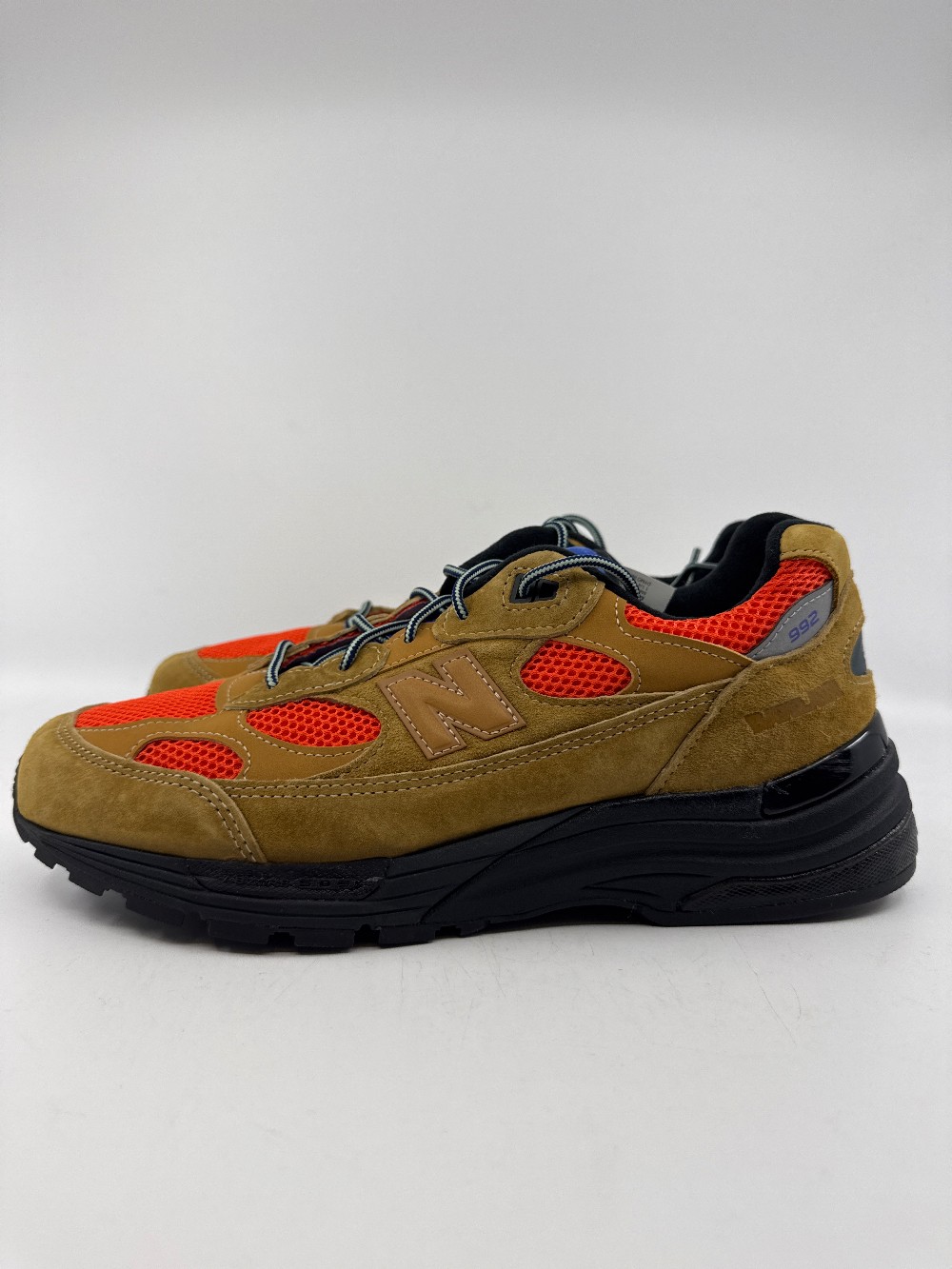 *VNDS* NEW BALANCE 992 X ACTION BRONSON - TIGER EYE