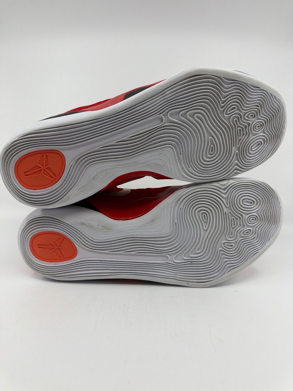 *USED* NIKE KOBE 9 EM LOW PROTRO - CHINA
