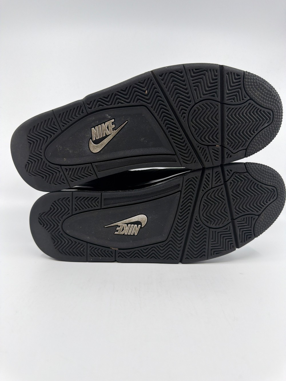 *USED* AJ 4 - BLACK CAT (2025)