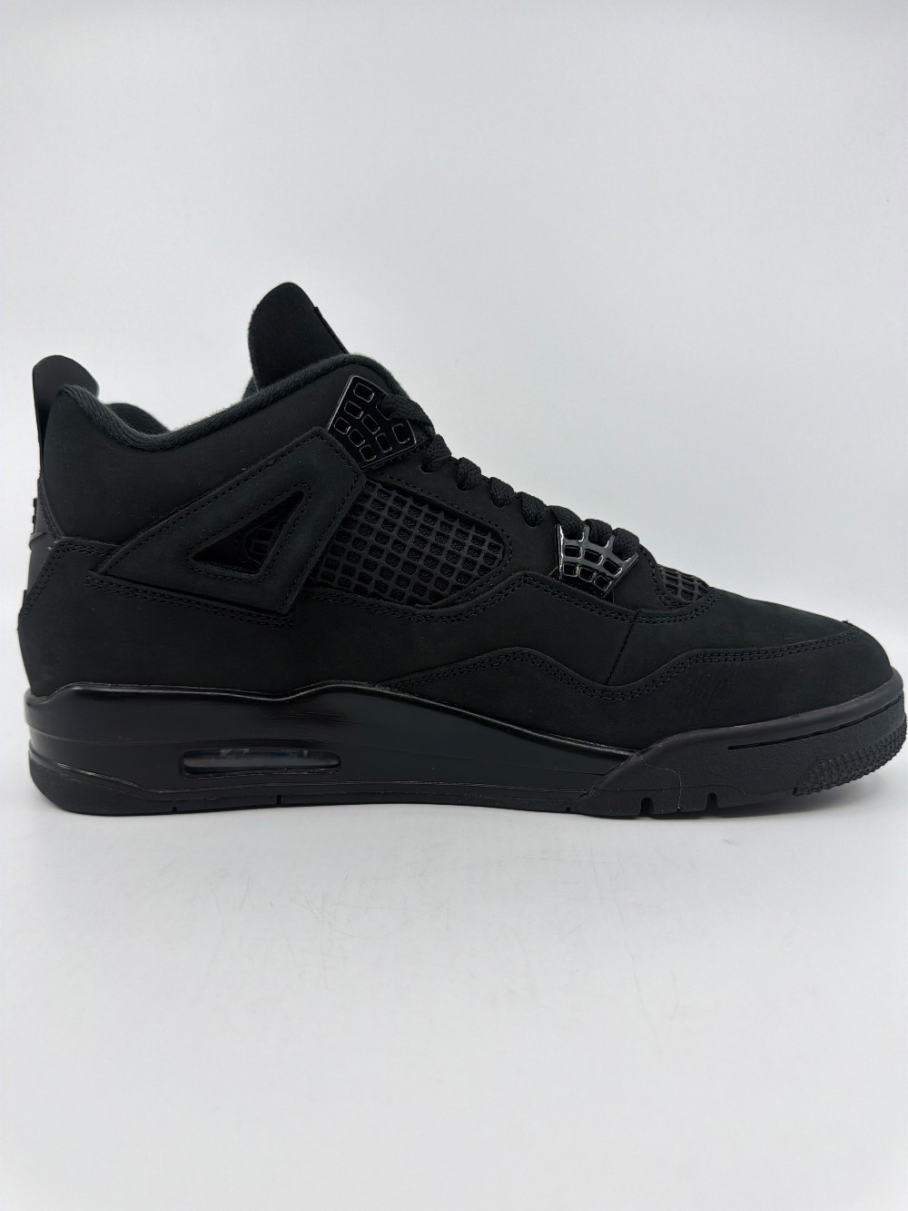 *USED* AJ 4 - BLACK CAT (2025)
