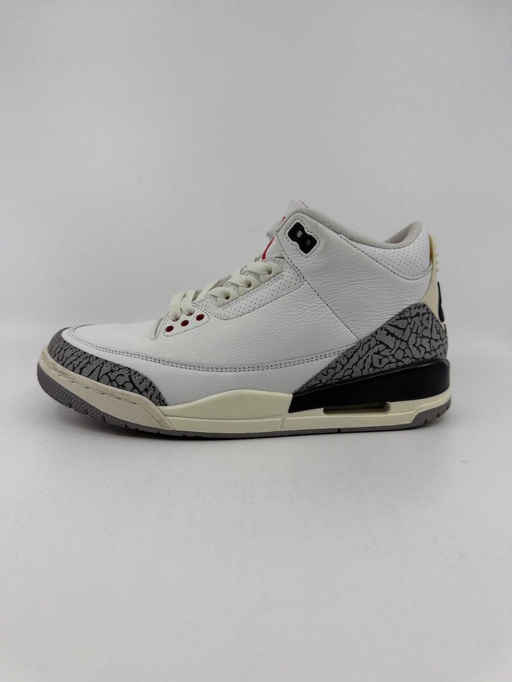 *USED/ REP BOX* AJ 3 - REIMAGINED WHITE CEMENT