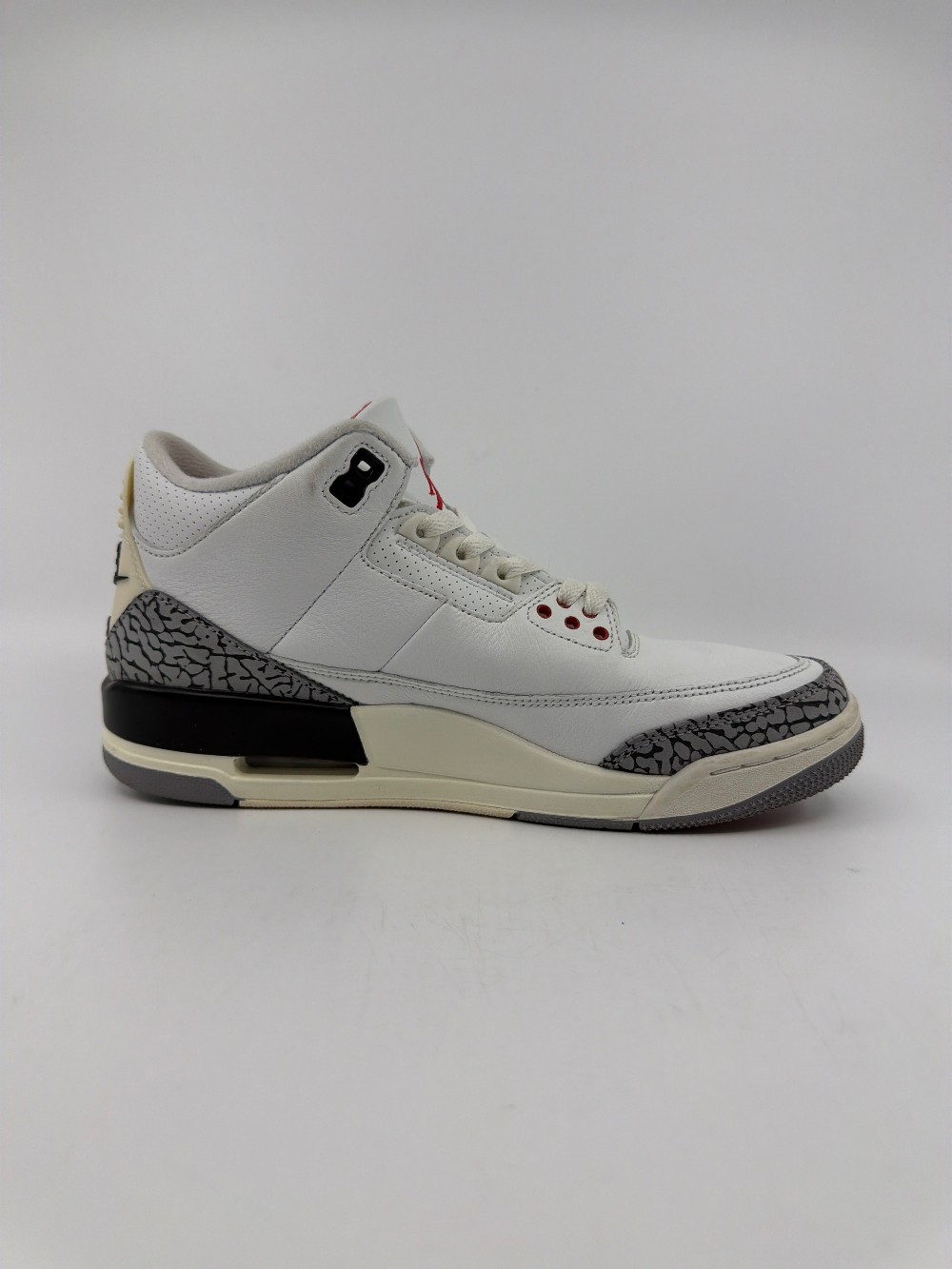 *USED/ REP BOX* AJ 3 - REIMAGINED WHITE CEMENT