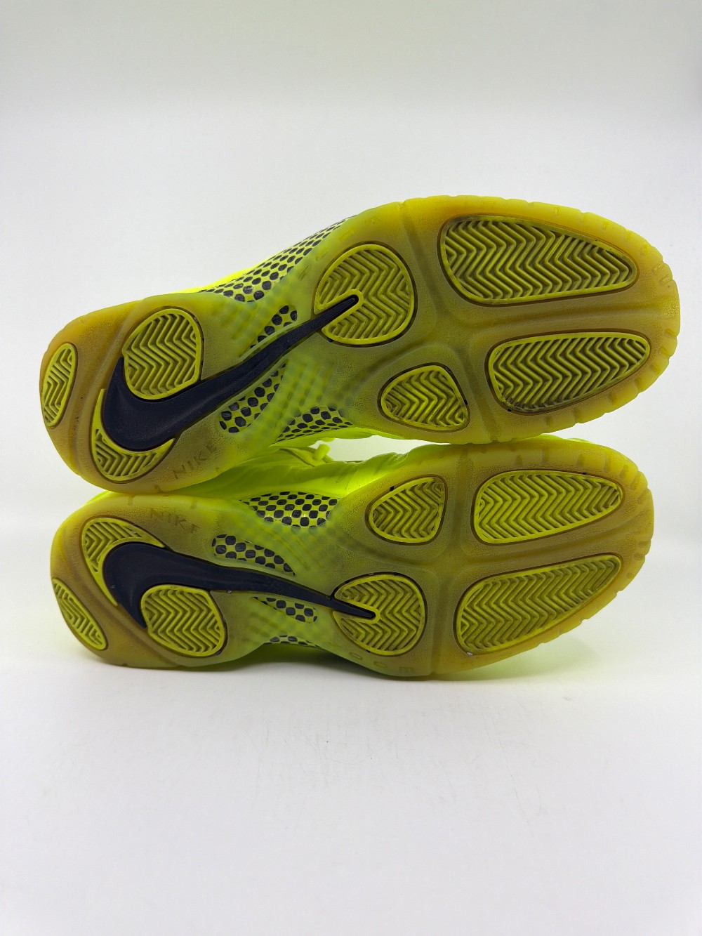 *USED/REP BOX* NIKE AIR FOAMPOSITE PRO - VOLT (2021)