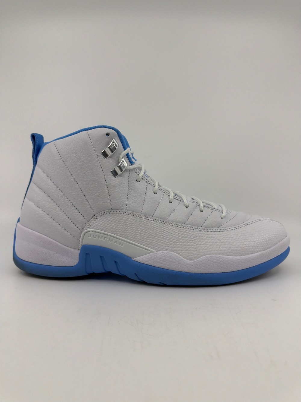 *USED/REP BOX* AJ 12 - MELO (2025)