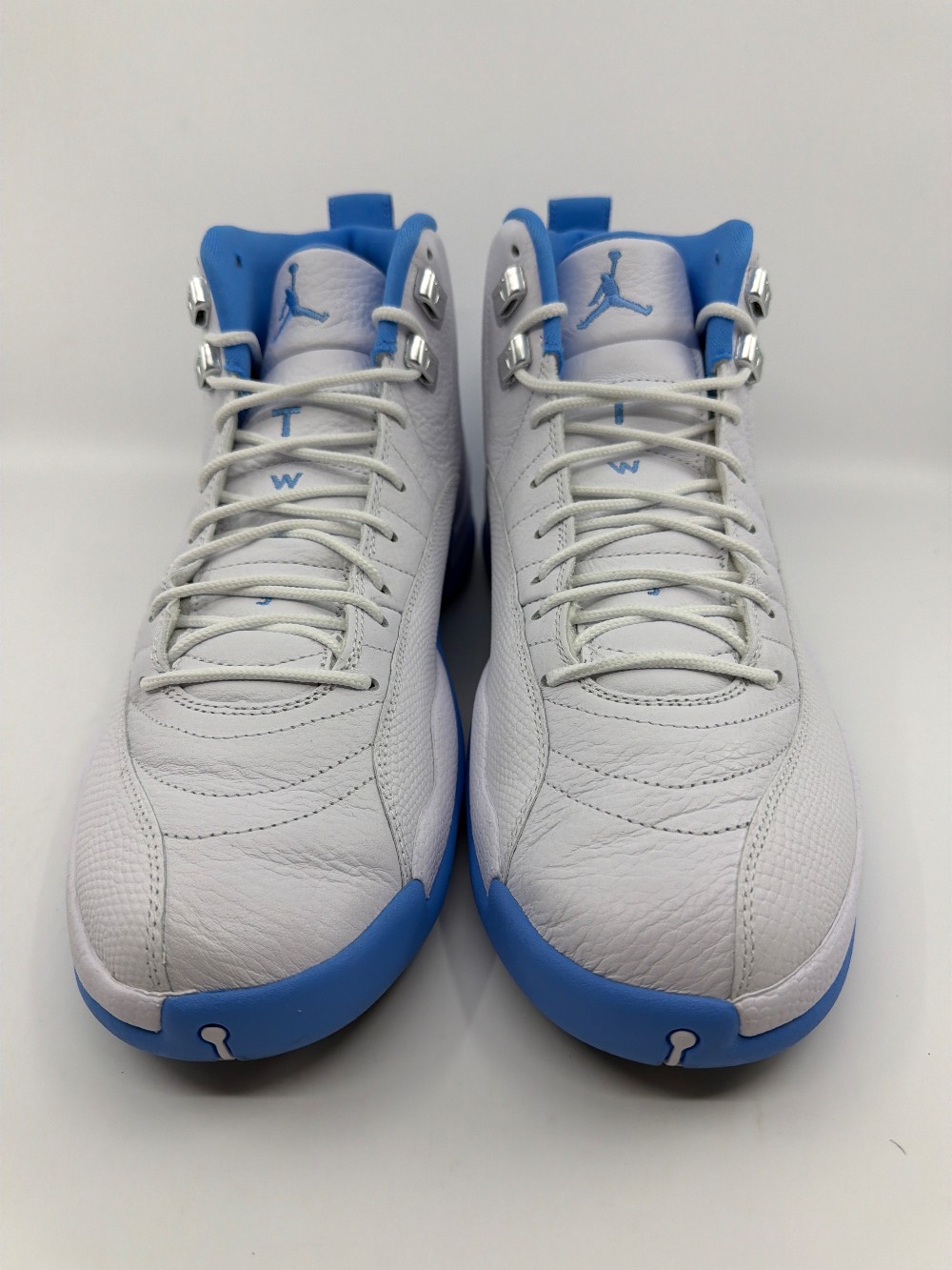 *USED/REP BOX* AJ 12 - MELO (2025)