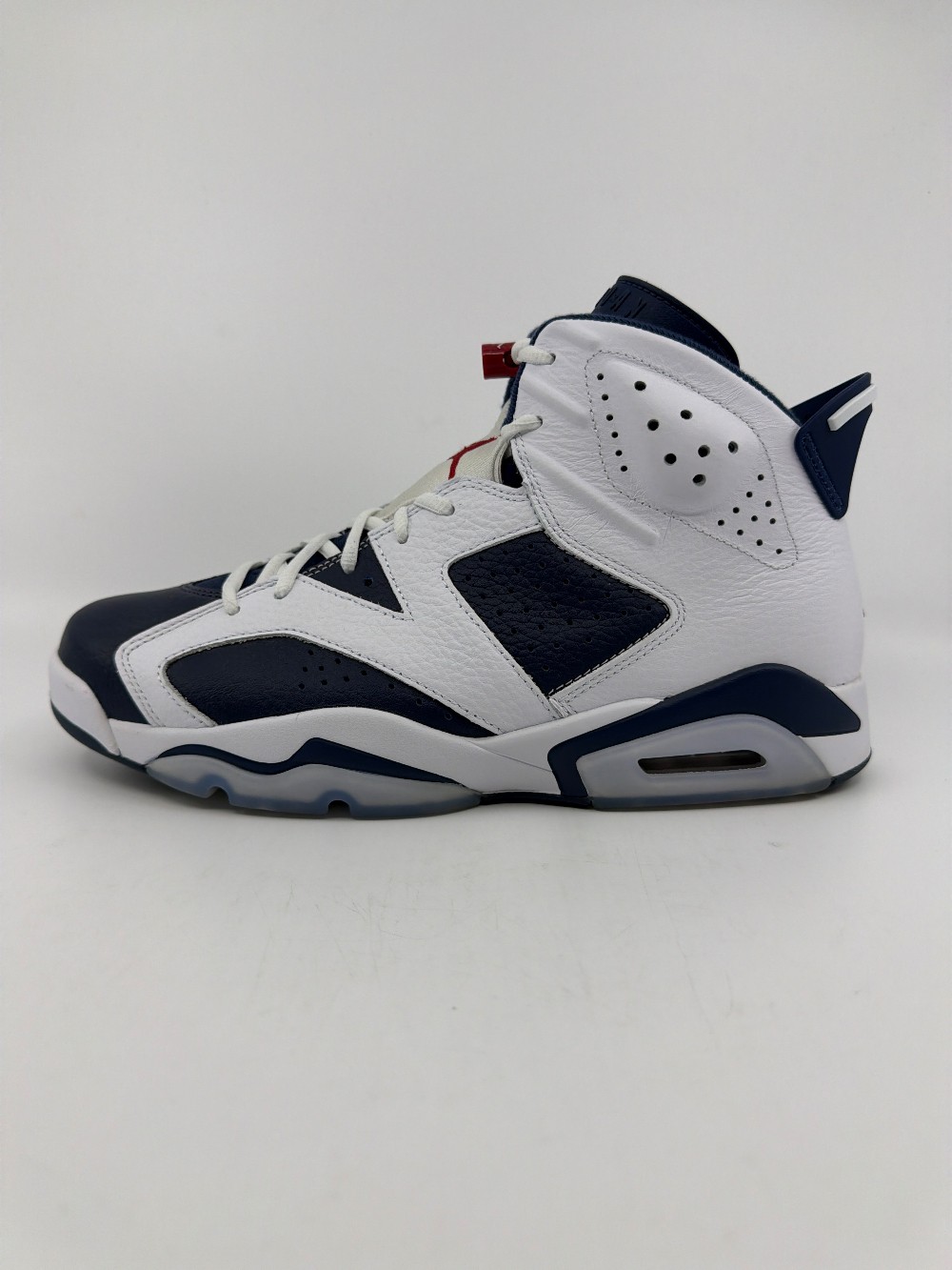 *USED/NO BOX* AJ 6 - OLYMPIC (2024)