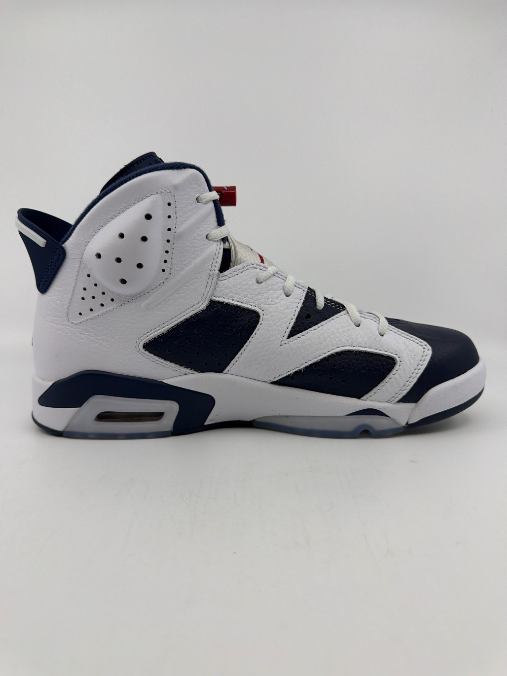 *USED/NO BOX* AJ 6 - OLYMPIC (2024)