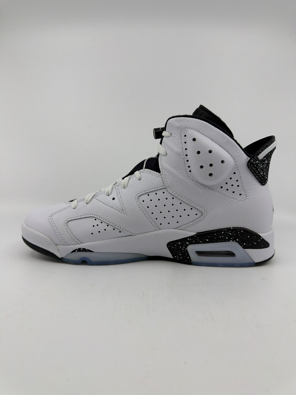 *USED/NO BOX* AJ 6 - REVERSE OREO
