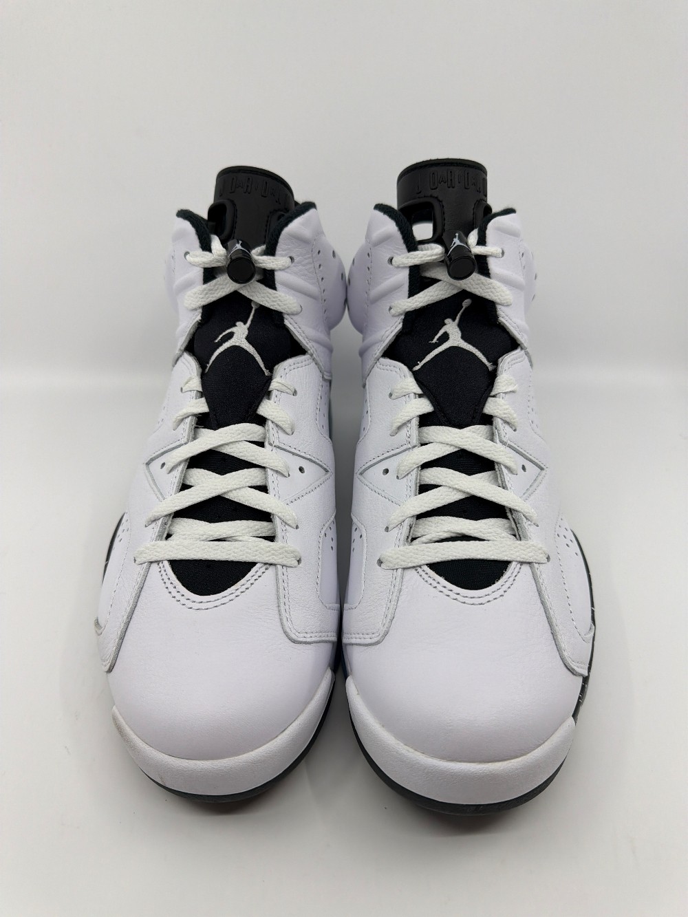 *USED/NO BOX* AJ 6 - REVERSE OREO