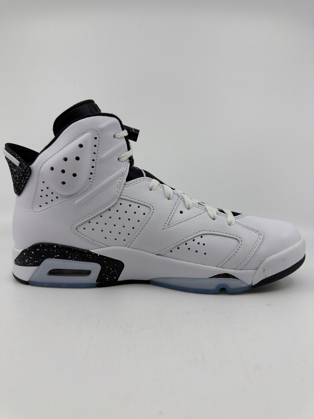 *USED/NO BOX* AJ 6 - REVERSE OREO