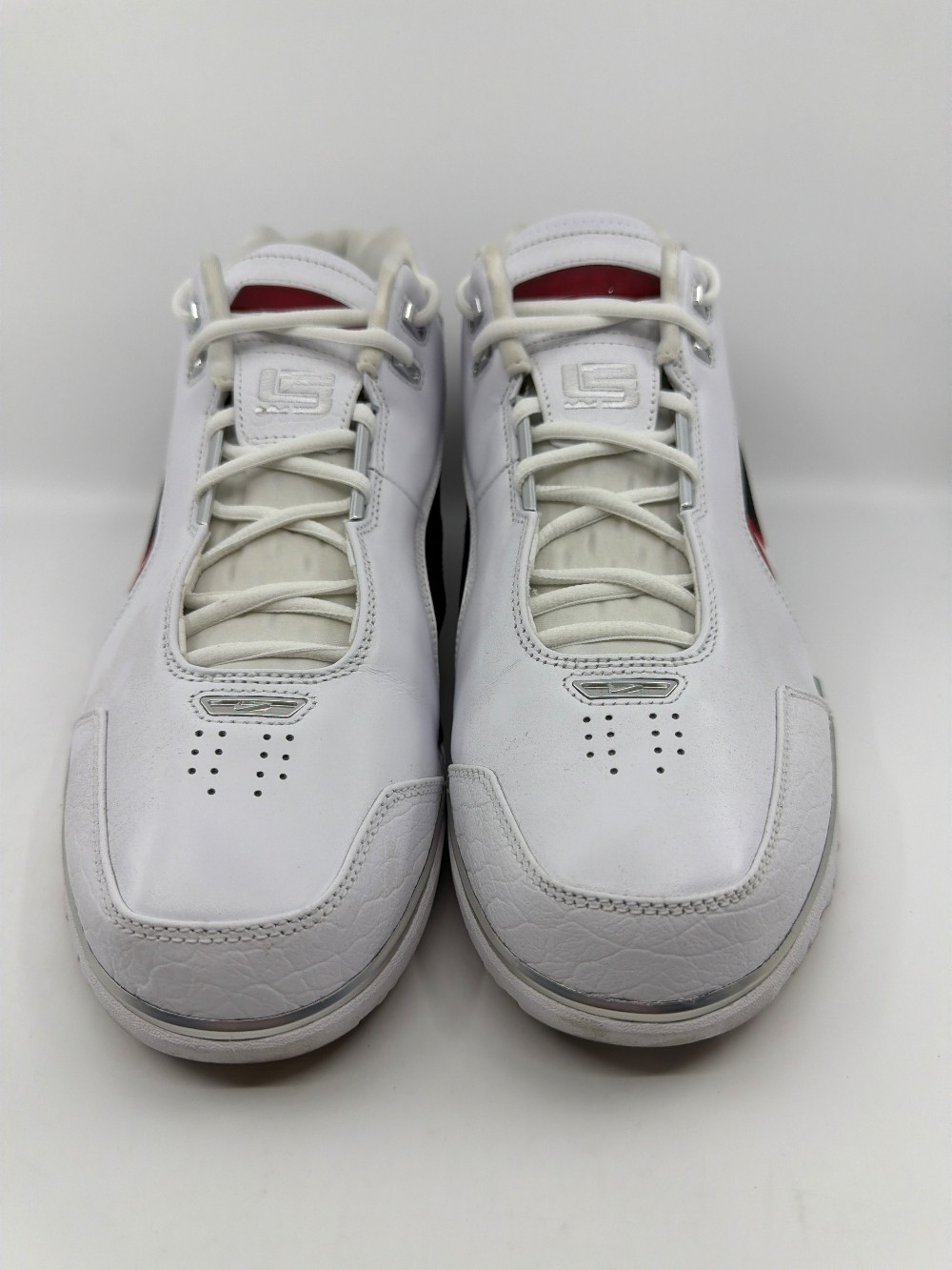 *USED/NO BOX* NIKE AIR ZOOL GENERATION RETRO - DEBUT (2023)