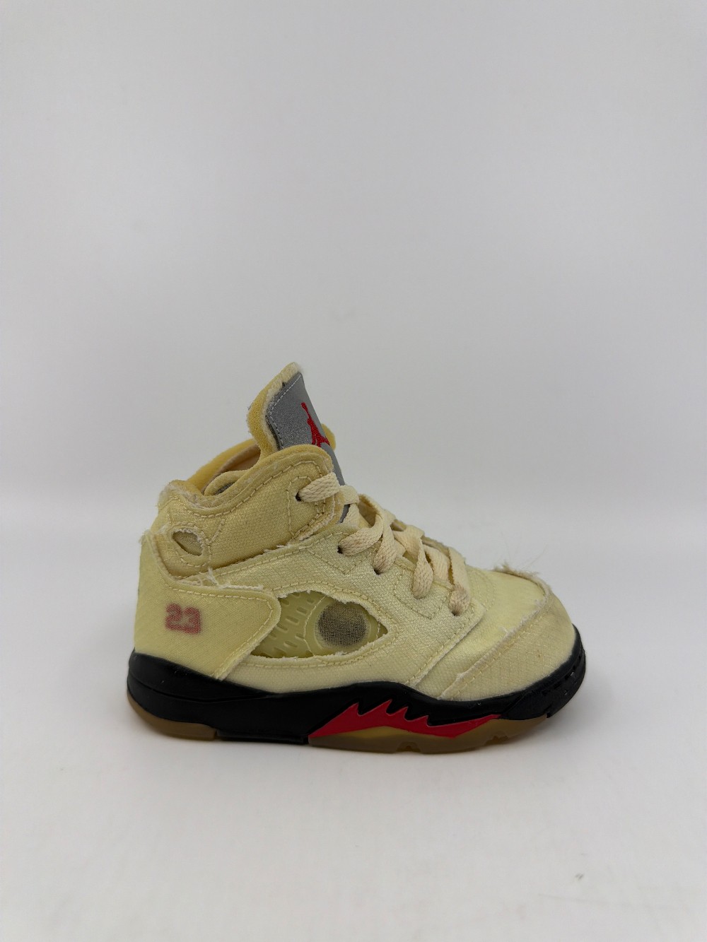 *USED* AJ 5 (TD) - OFF-WHITE SAIL