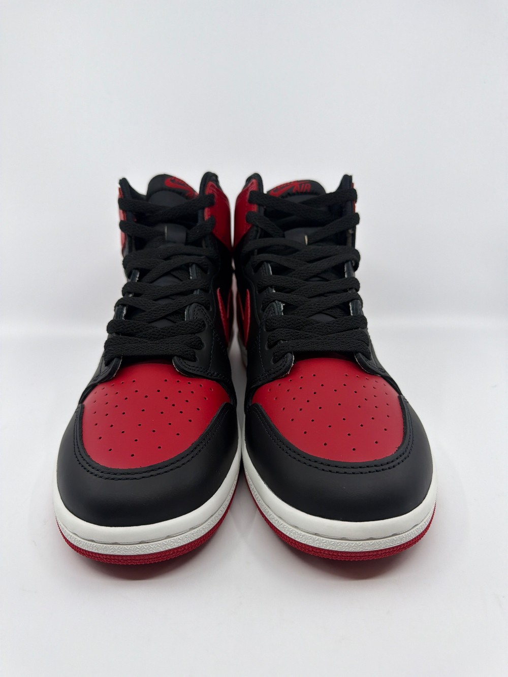 AJ 1 '85 - BRED (2025)