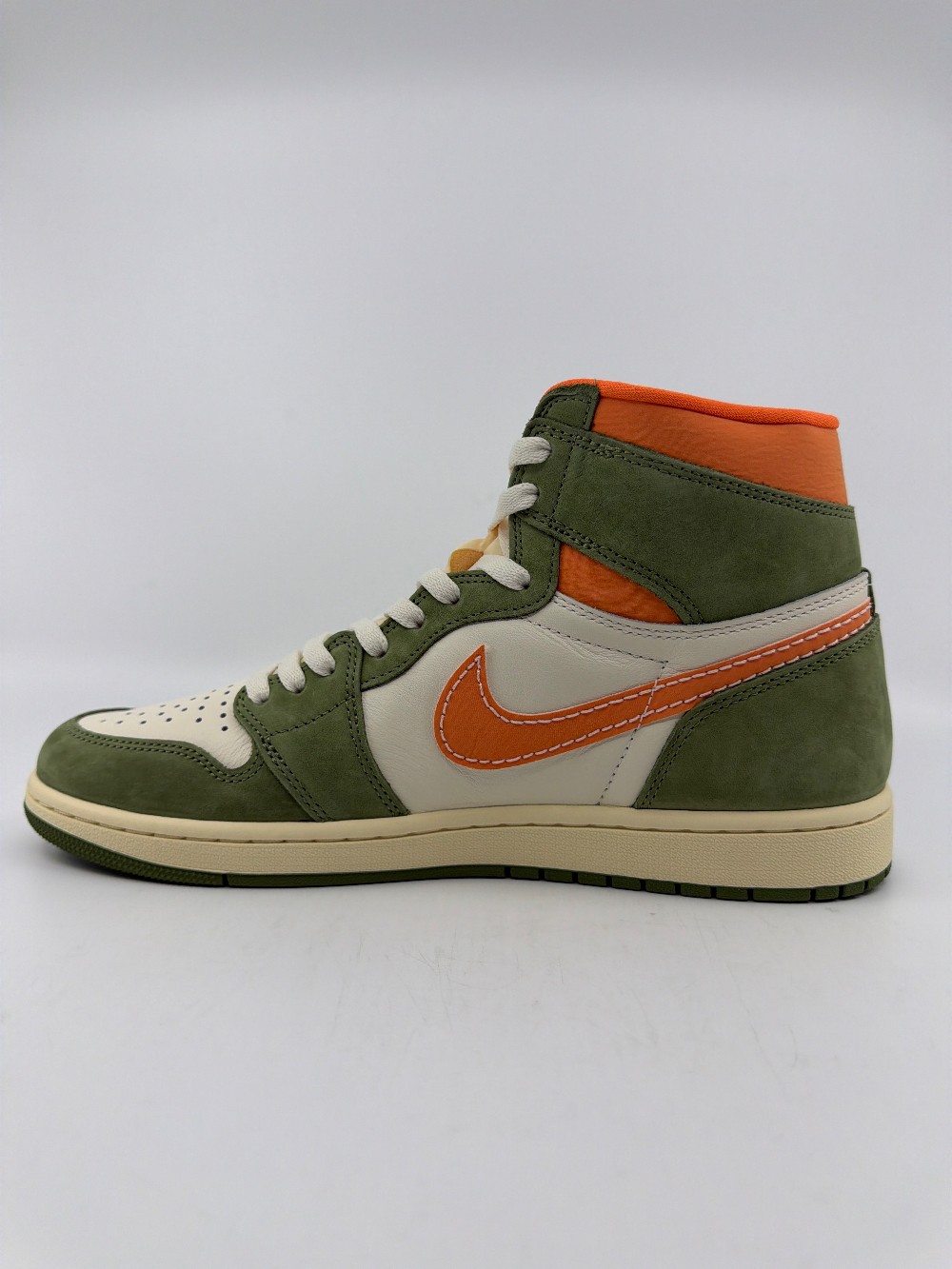 AJ 1 - CRAFT CELADON