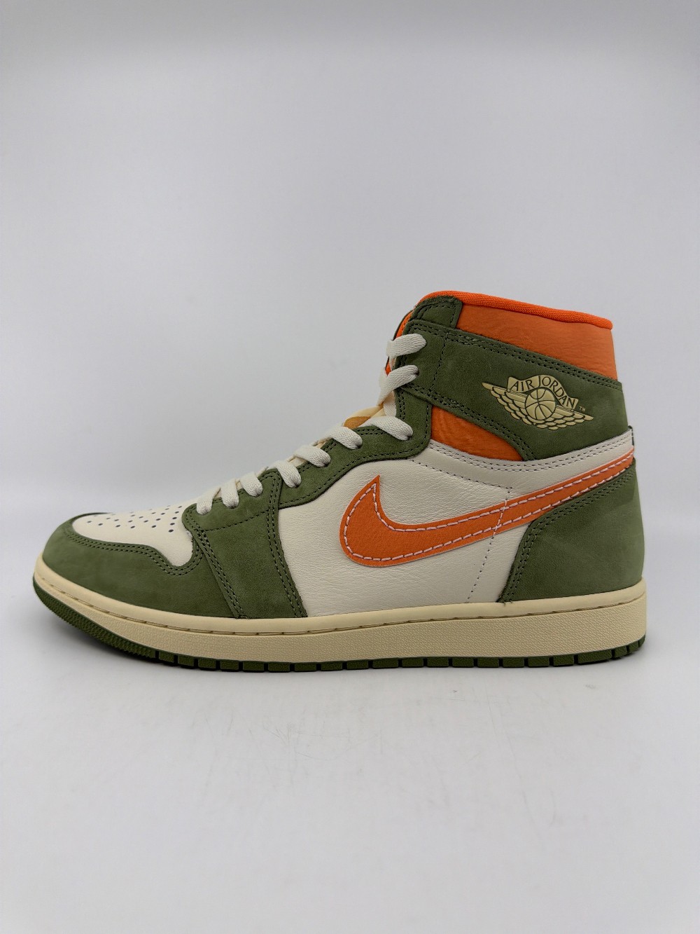 AJ 1 - CRAFT CELADON