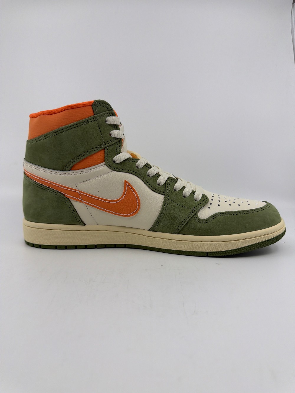 AJ 1 - CRAFT CELADON