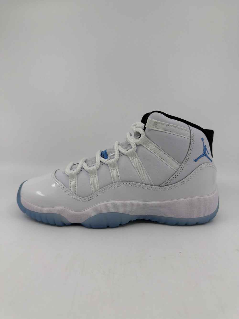 AJ 11 (GS) - LEGEND BLUE (2025)