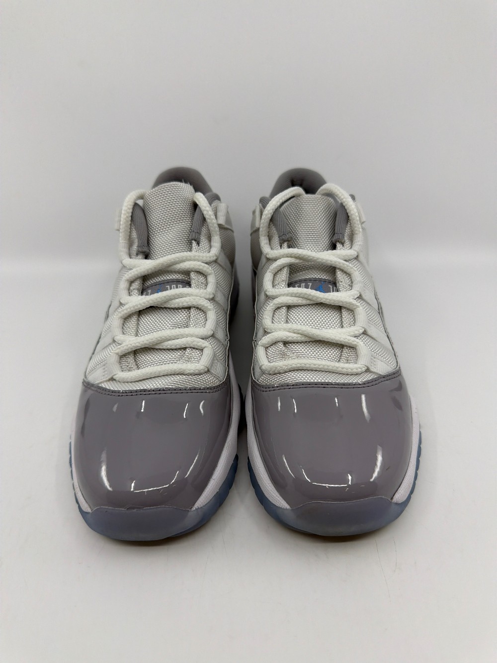 *USED* AJ 11 LOW (GS) - CEMENT GREY