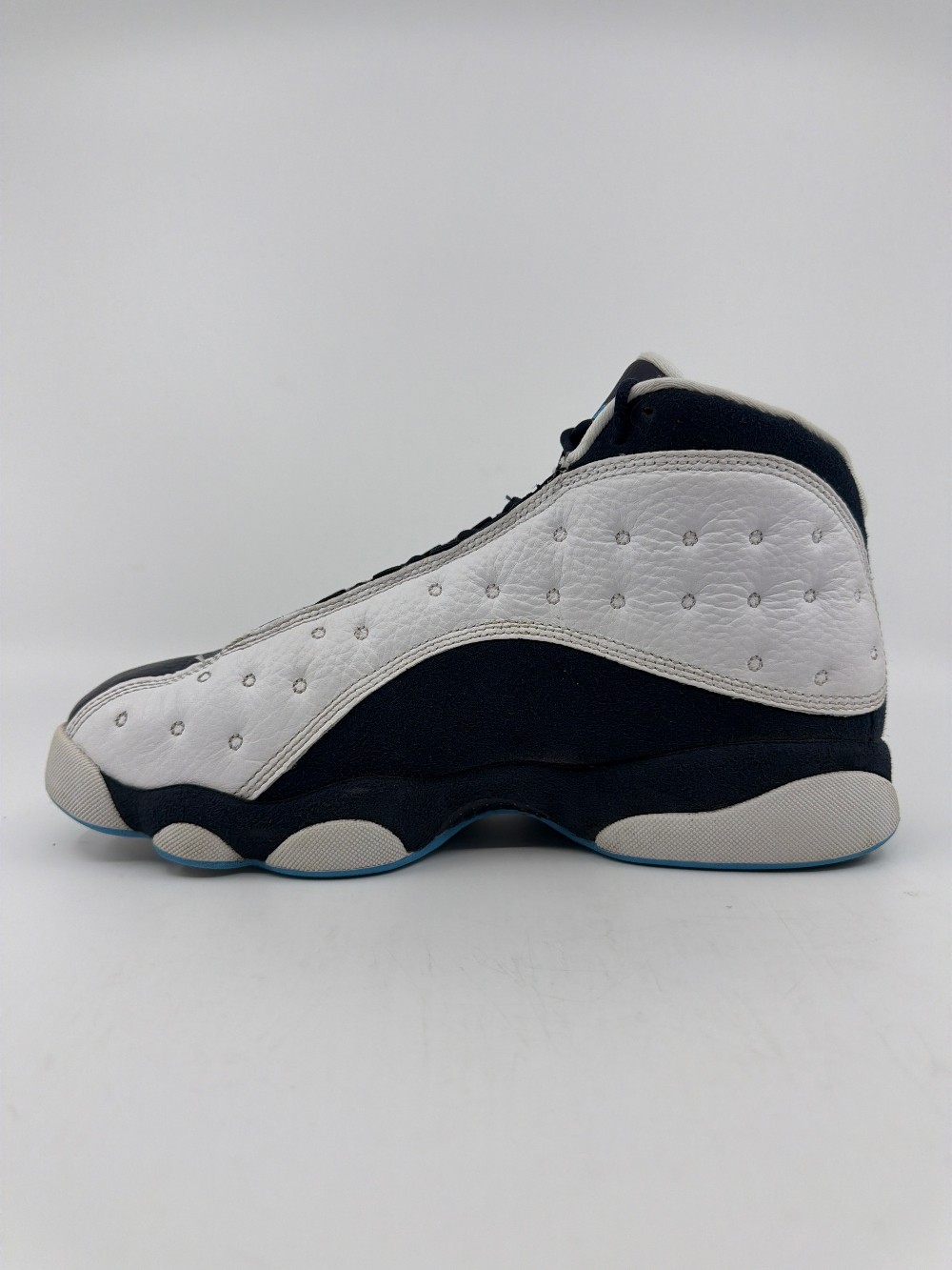 *USED* AJ 13 - OBSIDIAN POWDER BLUE
