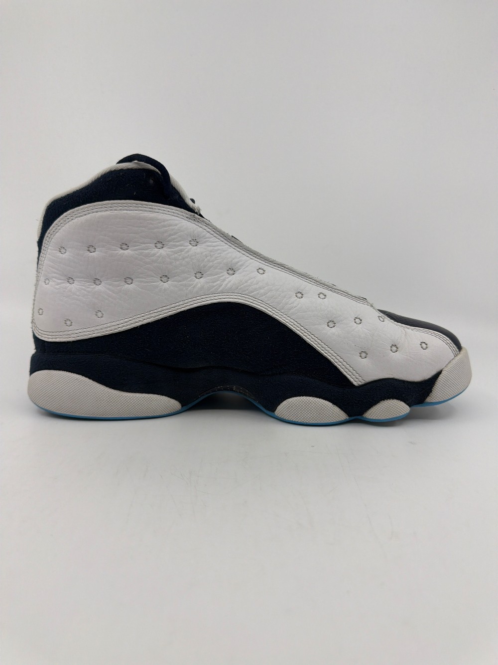 *USED* AJ 13 - OBSIDIAN POWDER BLUE