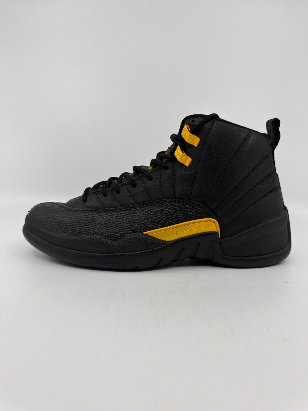 *USED* AJ 12 - BLACK TAXI