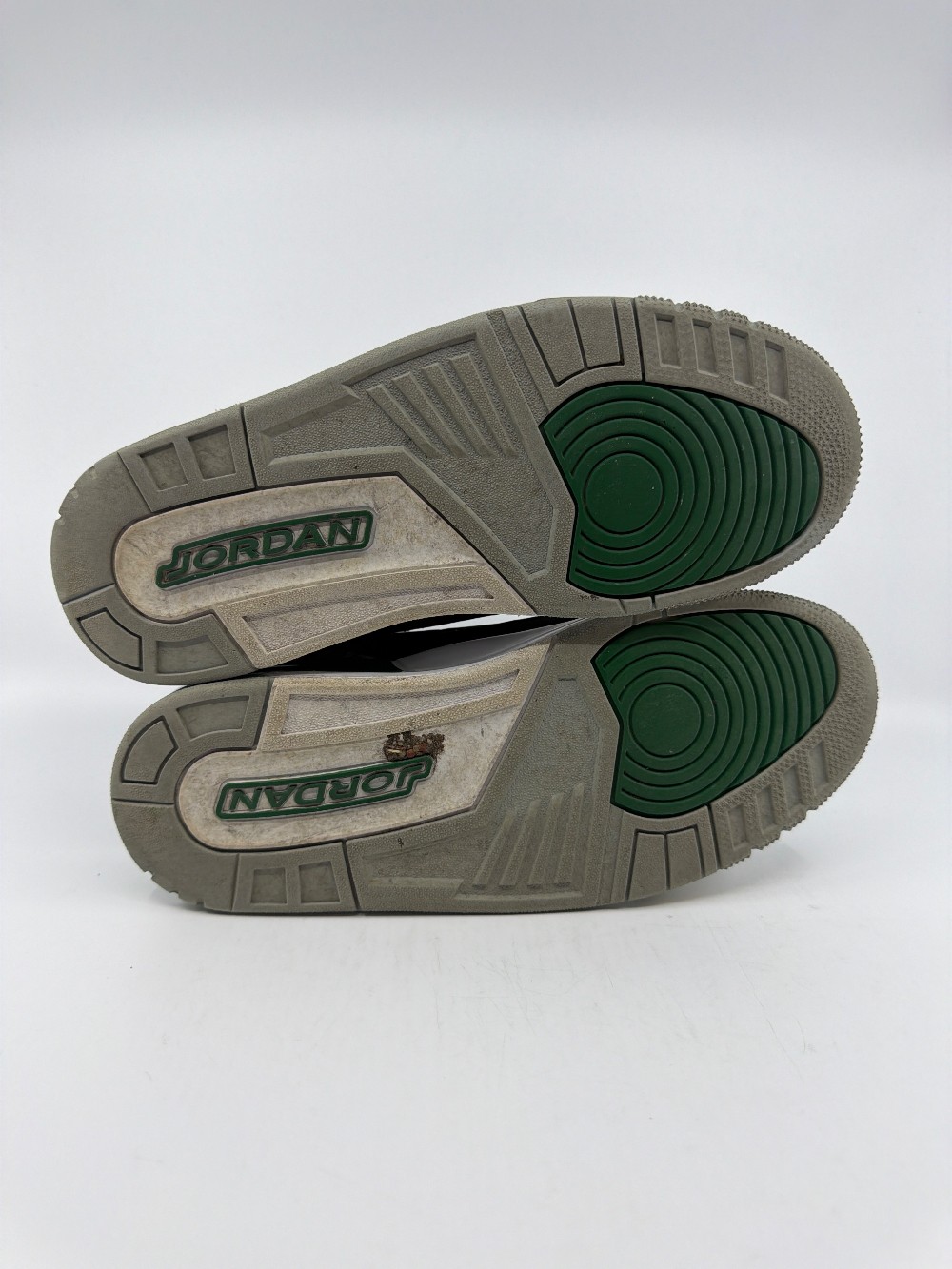 *USED/NO BOX* AJ 3 - PINE GREEN
