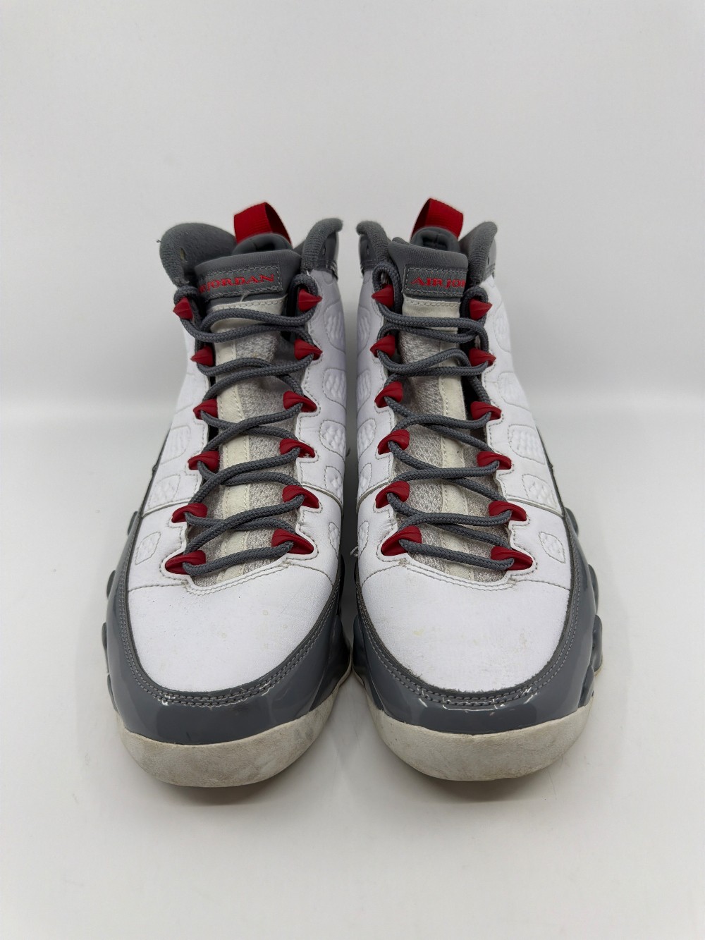 *USED/NO BOX* AJ 9 - FIRE RED