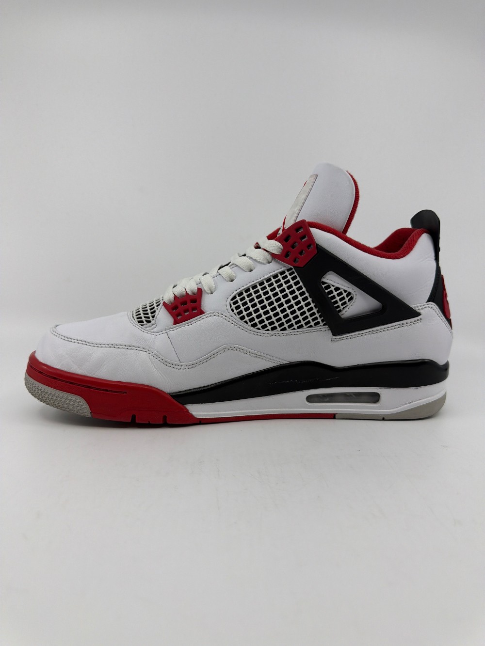 *USED* AJ 4 - FIRE RED (2020)