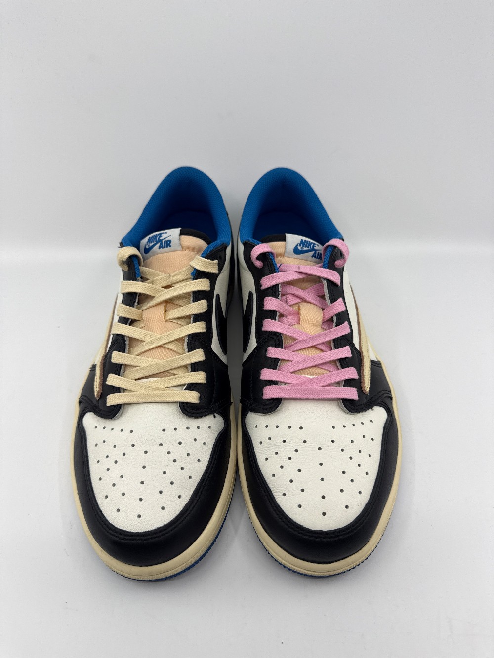 *USED* AJ 1 LOW X TRAVIS SCOTT - FRAGMENT