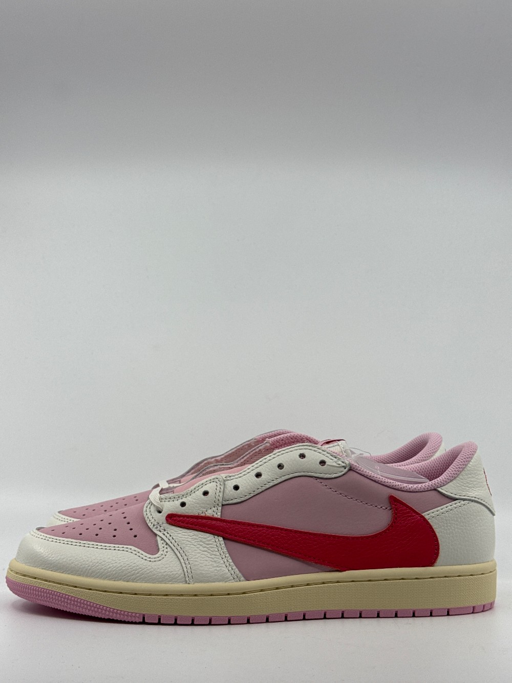 AJ 1 LOW X TRAVIS SCOTT - TROPICAL PINK