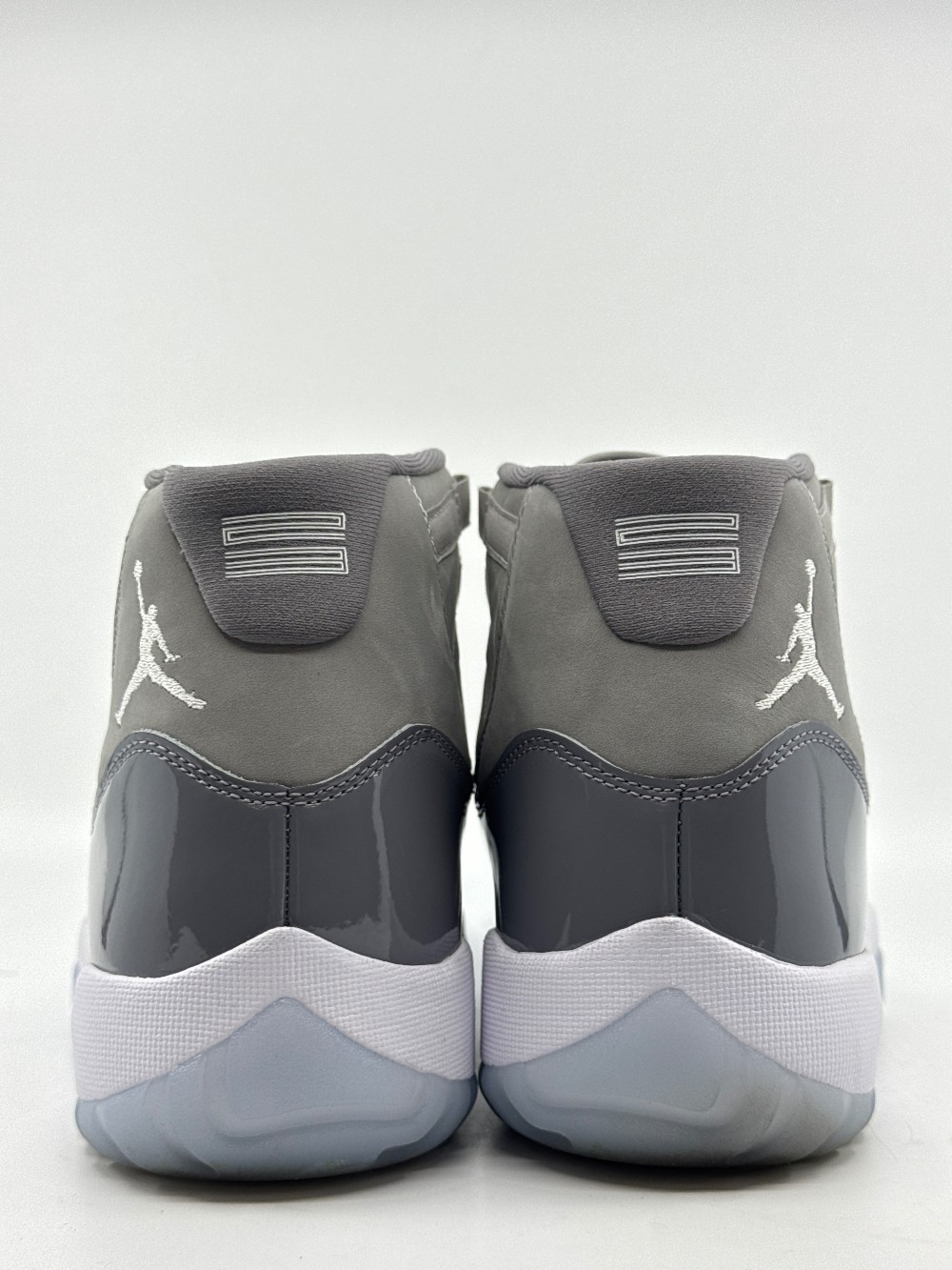 *VNDS* AJ 11 - COOL GREY (2021)