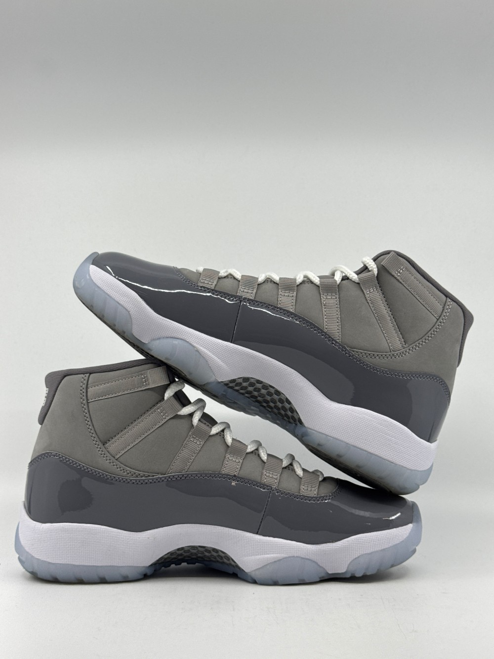 *VNDS* AJ 11 - COOL GREY (2021)