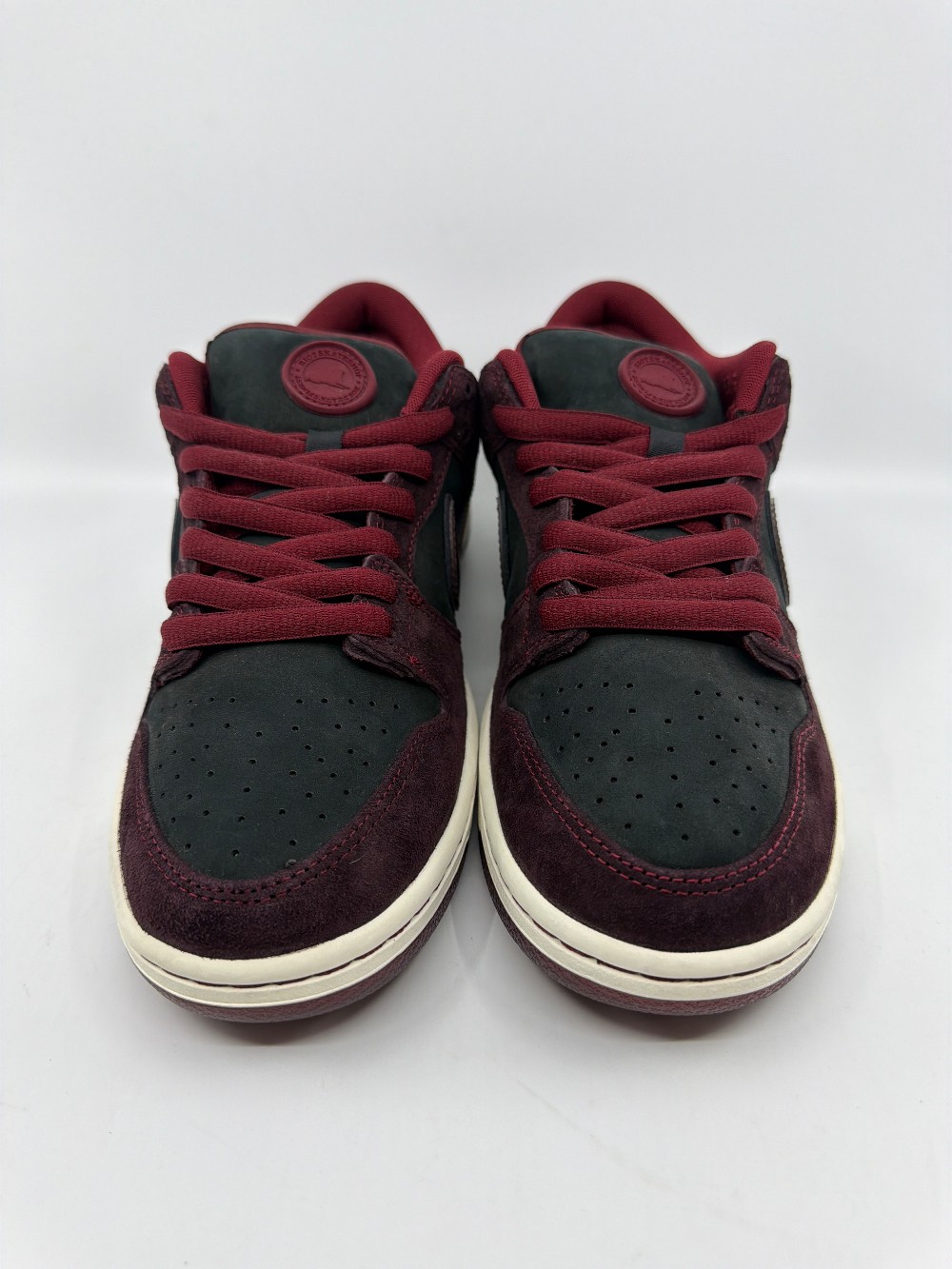 NIKE SB DUNK LOW - RIOT SKATESHOP