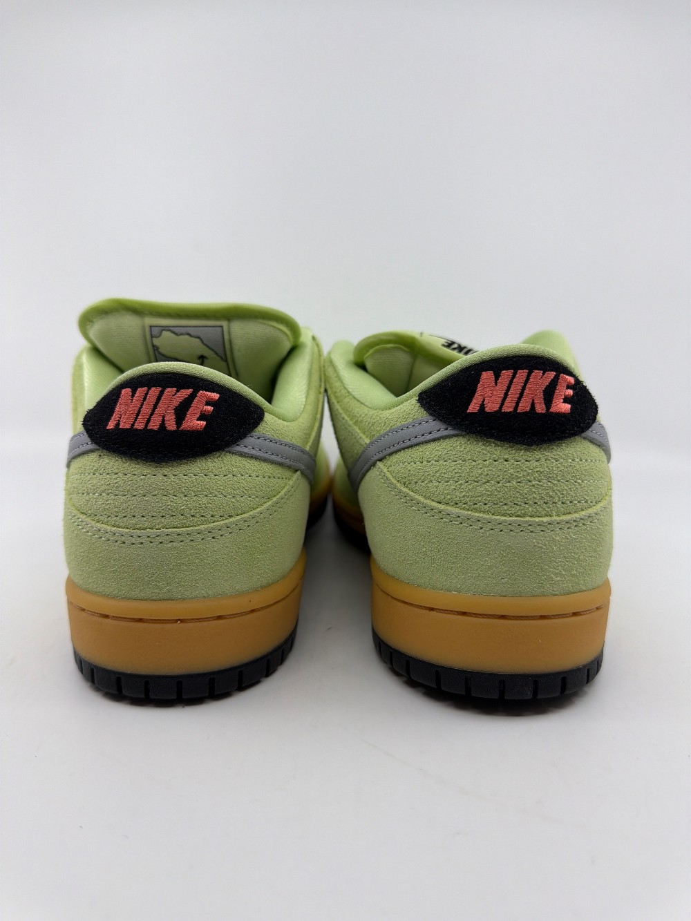 NIKE SB DUNK LOW - VERDUGO MOUNTAIN