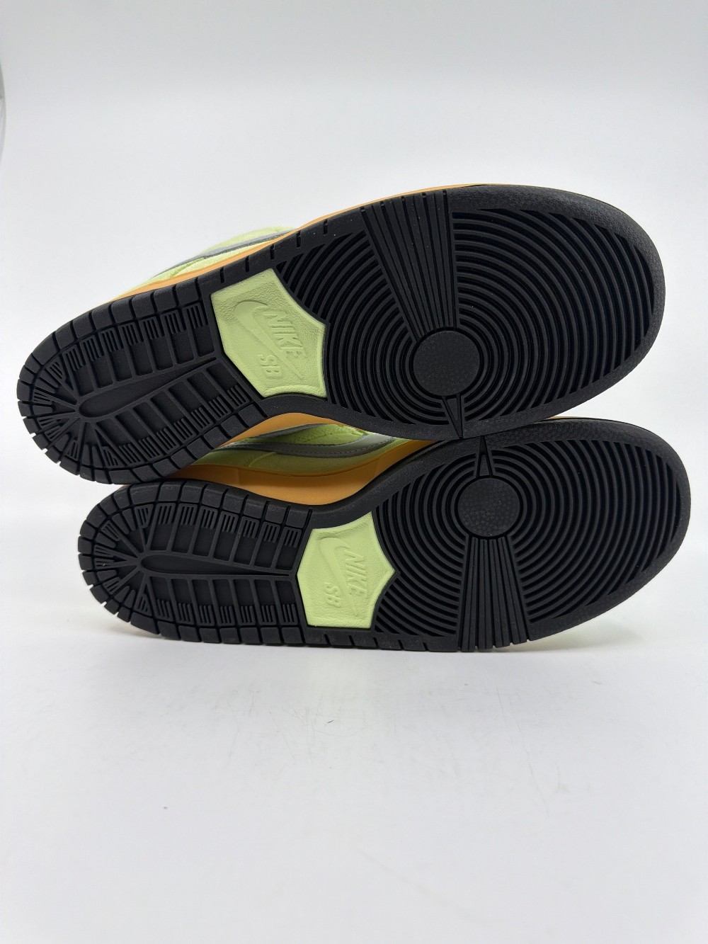 NIKE SB DUNK LOW - VERDUGO MOUNTAIN