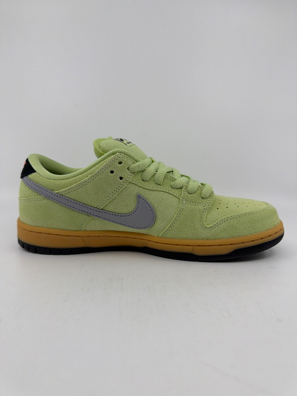 NIKE SB DUNK LOW - VERDUGO MOUNTAIN