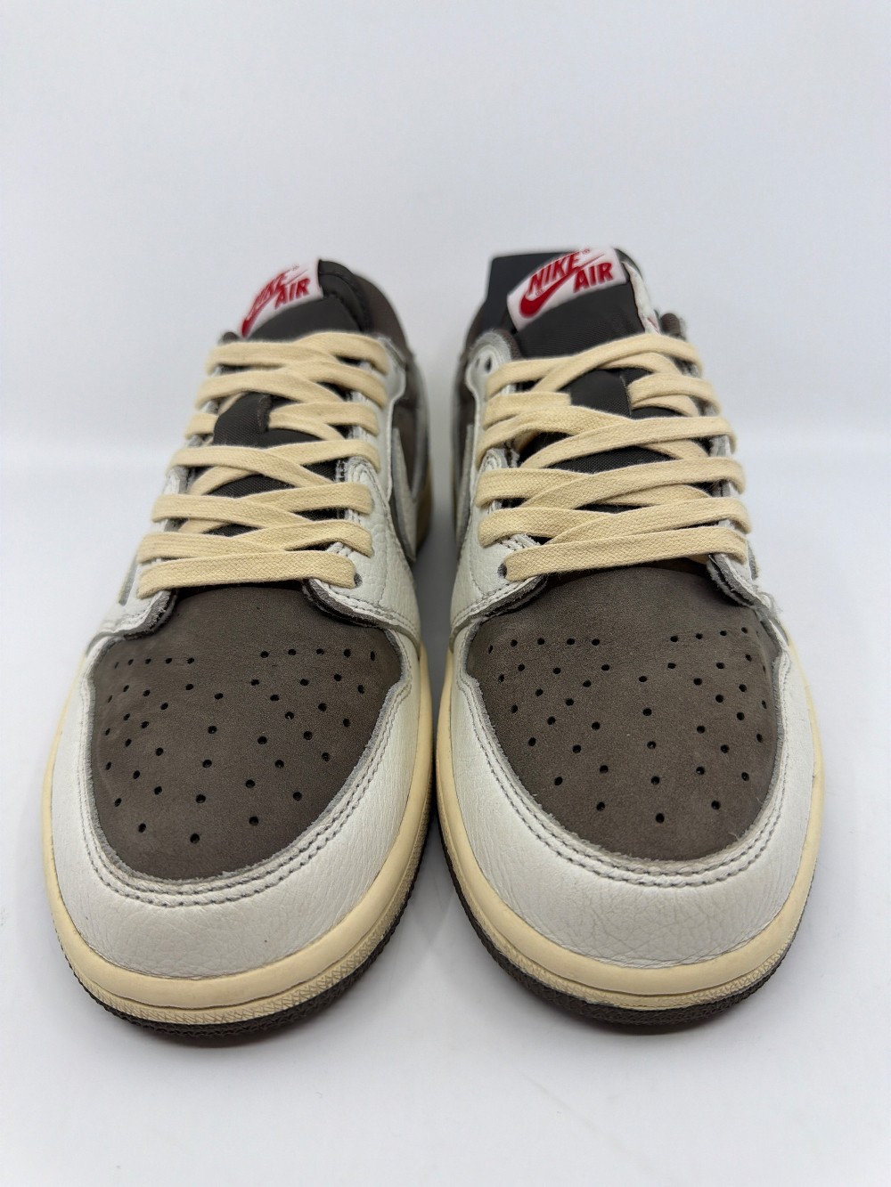 *USED* AJ 1 LOW X TRAVIS SCOTT - REVERSE MOCHA