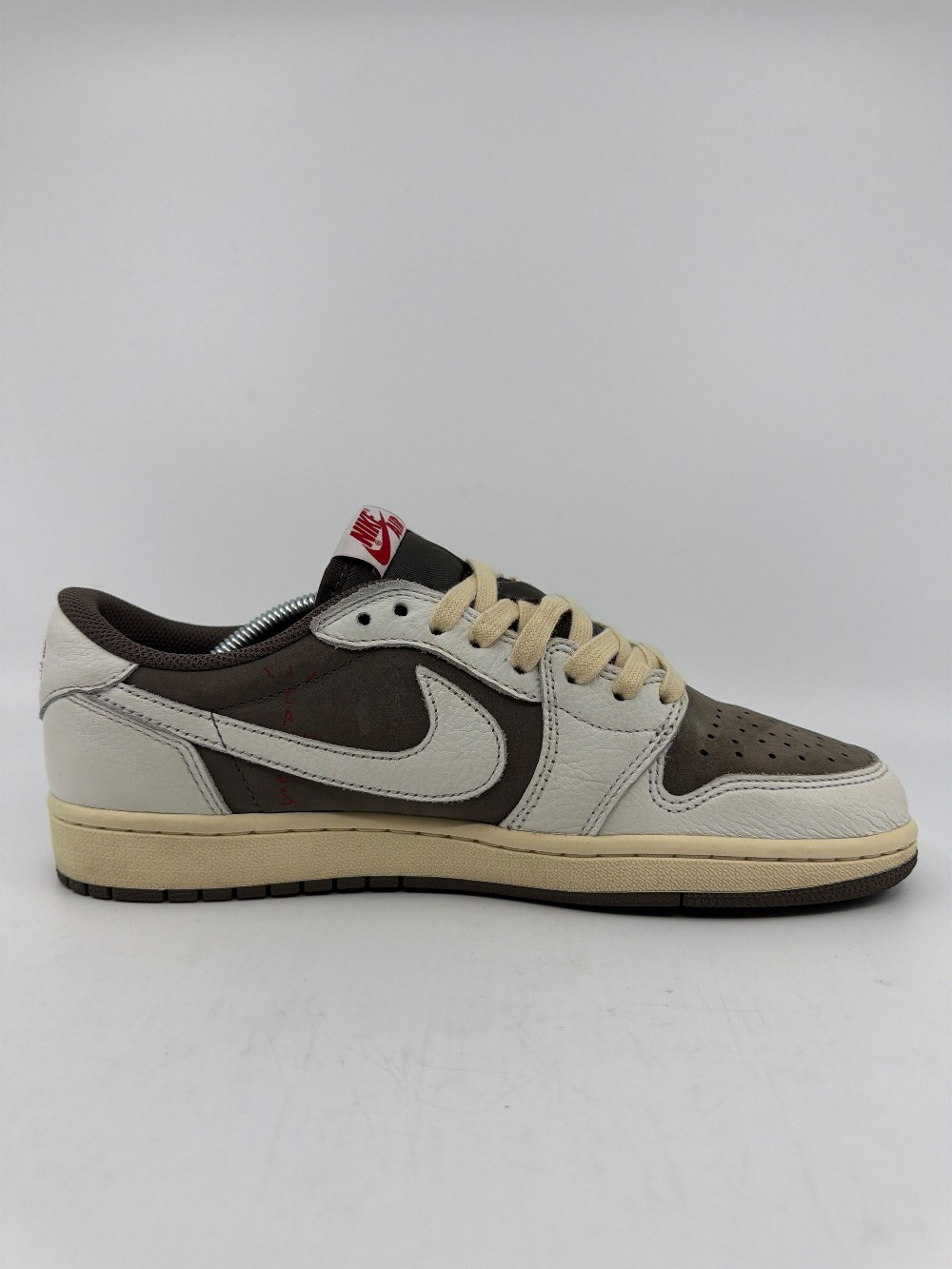 *USED* AJ 1 LOW X TRAVIS SCOTT - REVERSE MOCHA