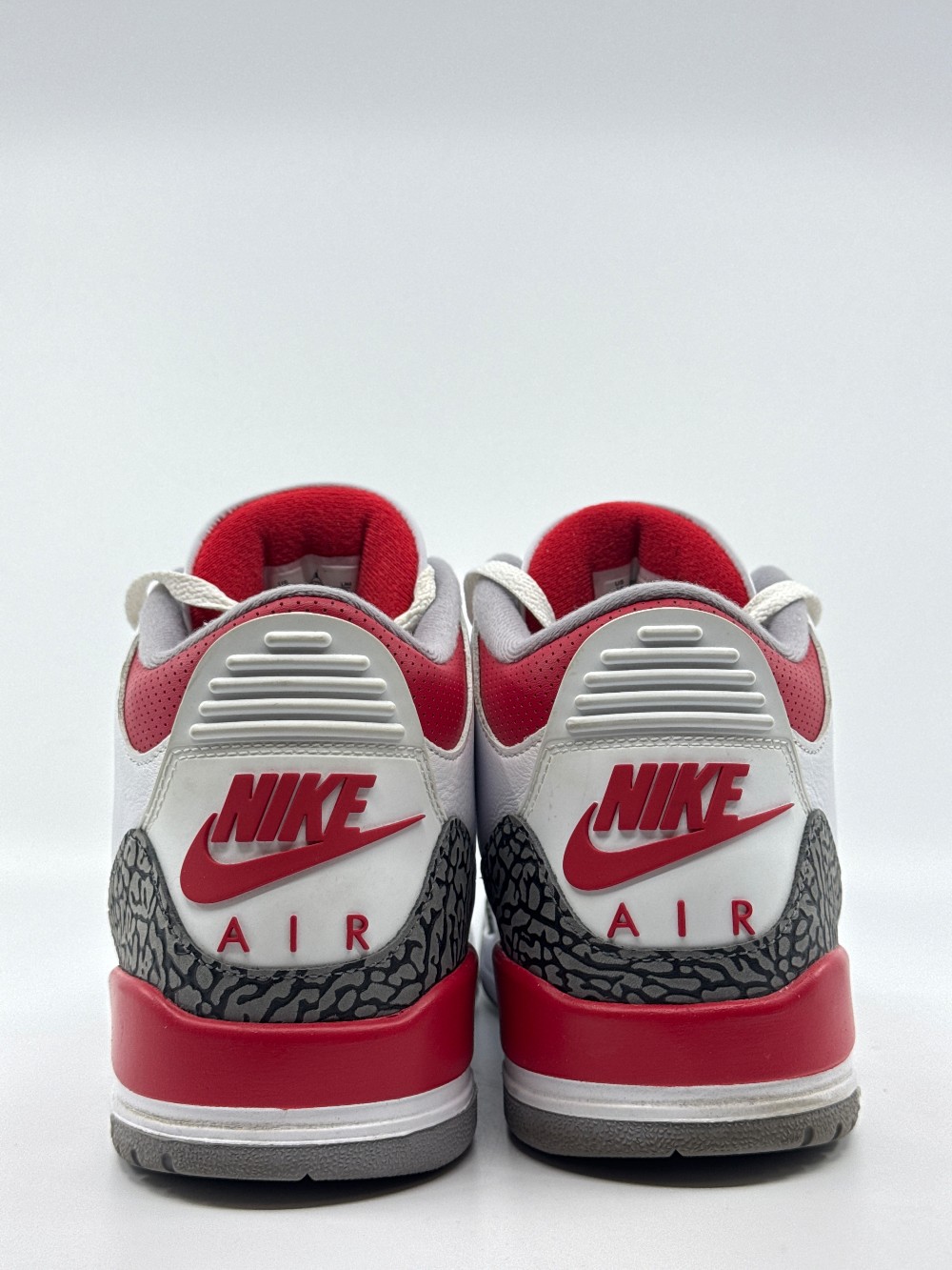 *USED* AJ 3 - FIRE RED (2022)
