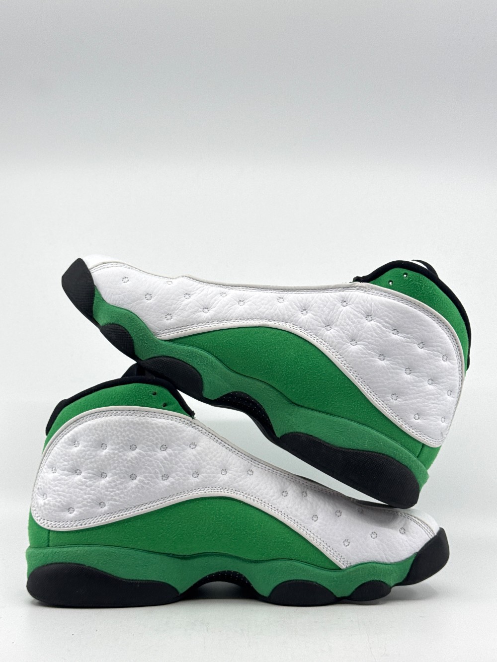 *USED* AJ 13 - WHITE LUCKY GREEN
