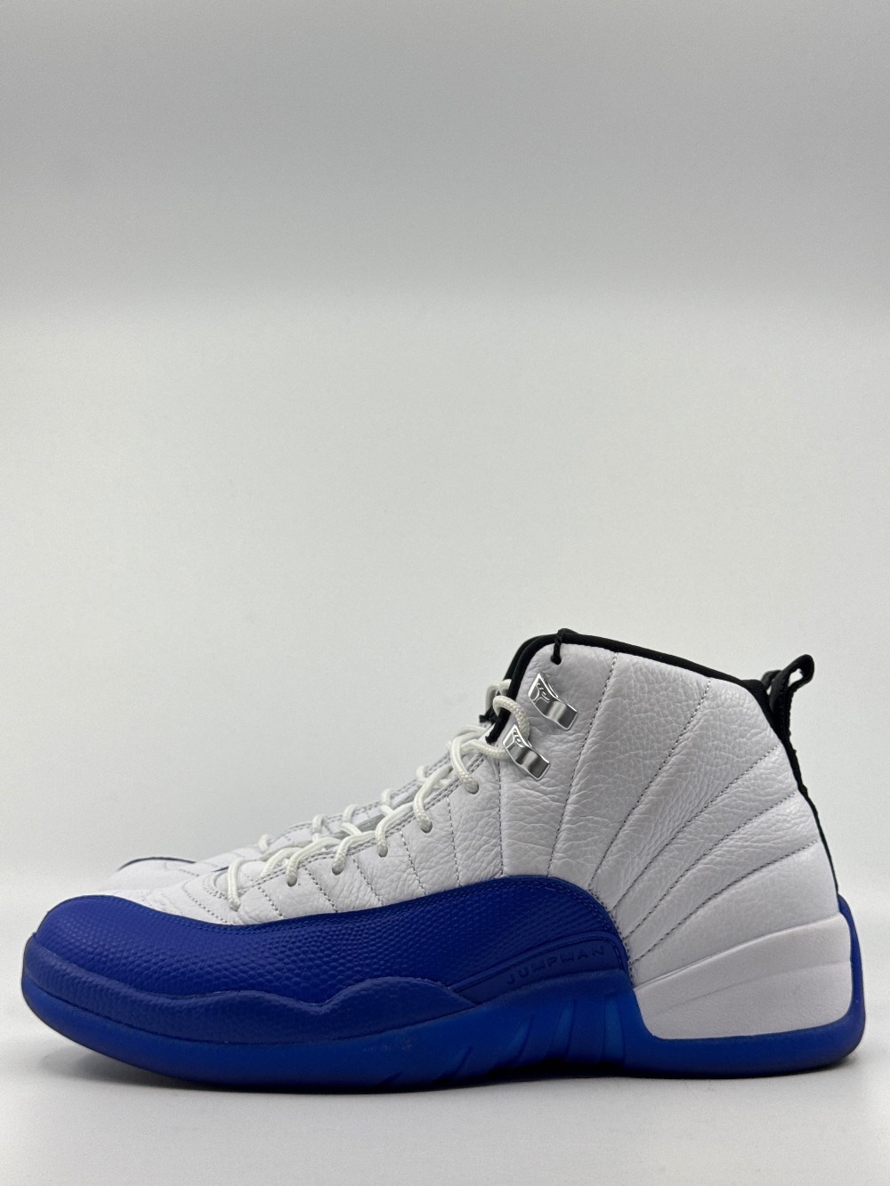 *USED* AJ 12 - BLUEBERRY