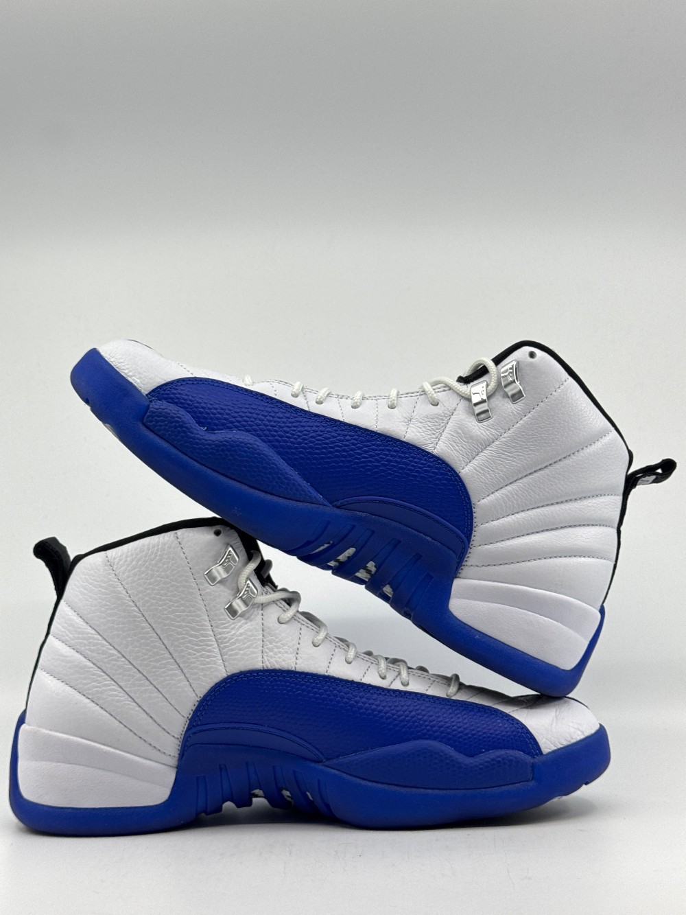 *USED* AJ 12 - BLUEBERRY