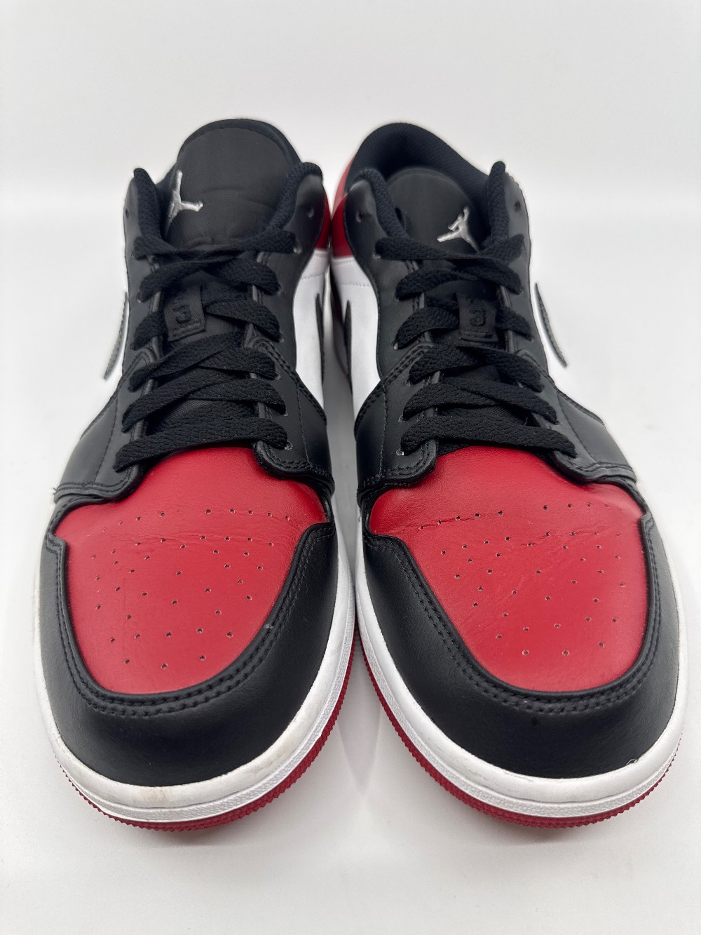 *USED* AJ 1 LOW - BRED TOE